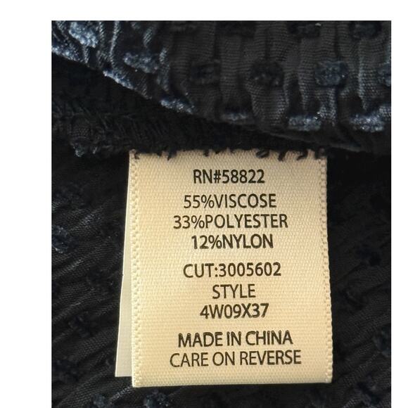 Max Studio three quarter sleeve pullover button blouse top dark blue size 2X - Picture 5 of 6